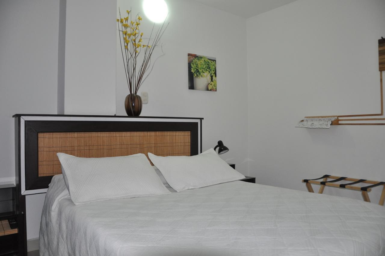 Hotel Meson De Las Flores 亚美尼亚 外观 照片