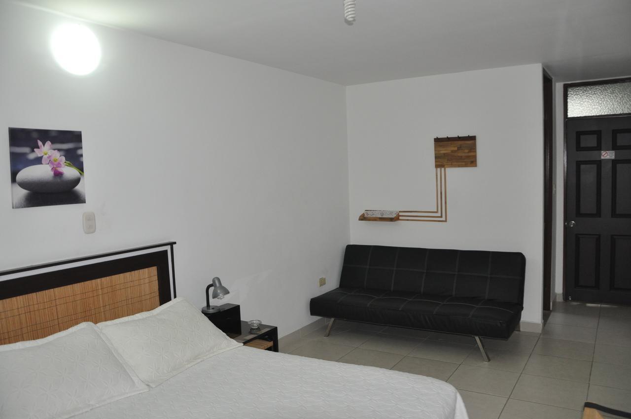 Hotel Meson De Las Flores 亚美尼亚 外观 照片