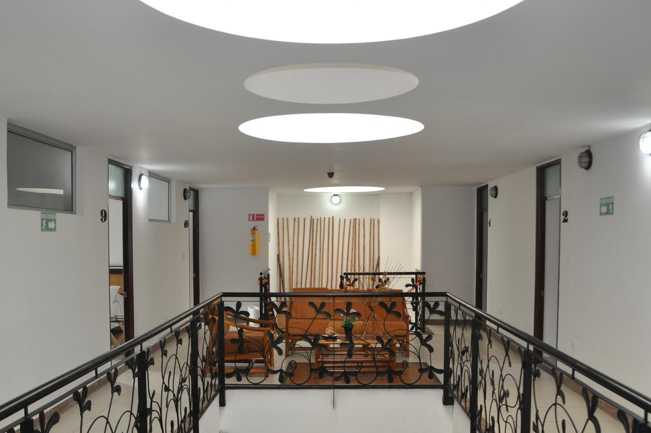 Hotel Meson De Las Flores 亚美尼亚 外观 照片
