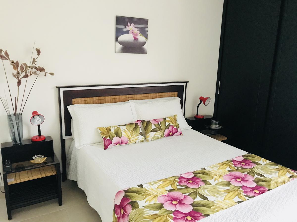 Hotel Meson De Las Flores 亚美尼亚 外观 照片