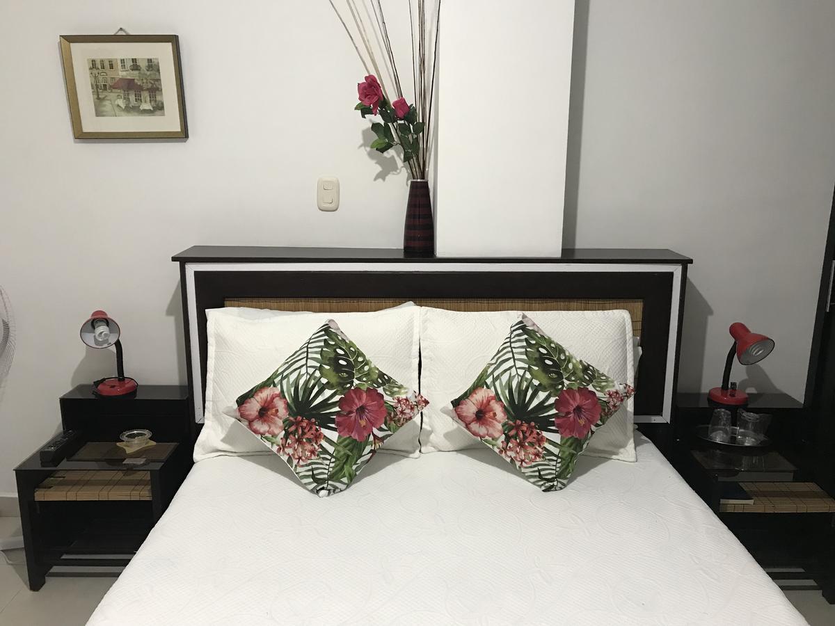 Hotel Meson De Las Flores 亚美尼亚 外观 照片